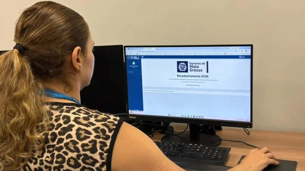 Servidor estadual de MT pode ficar sem salário se não atualizar cadastro até dezembro